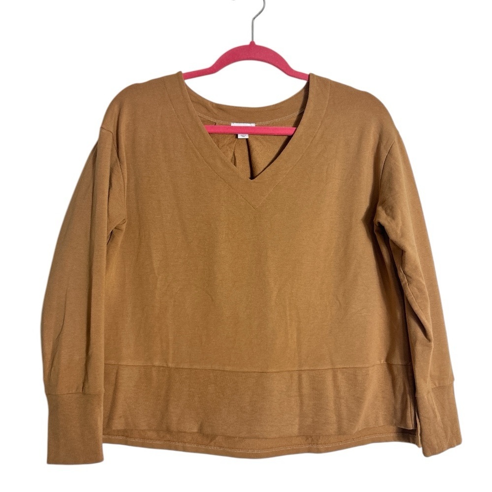 Cuyana V Neck Long Sleeve Sweatshirt Size M